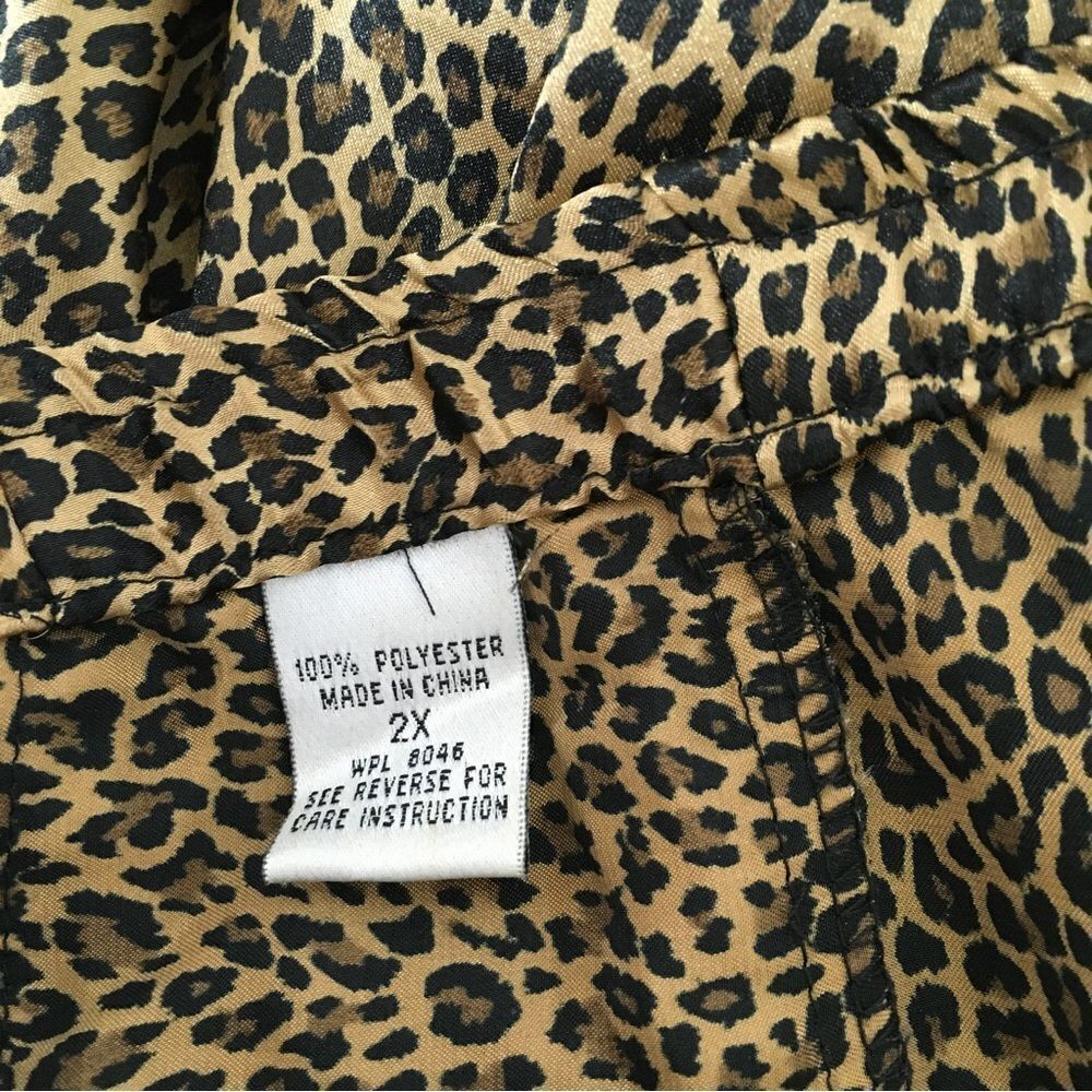 Morgan Taylor Womens Leopard Print Silky Pajama Shirt Pants Sleepwear Set 2X - Picture 9 of 14